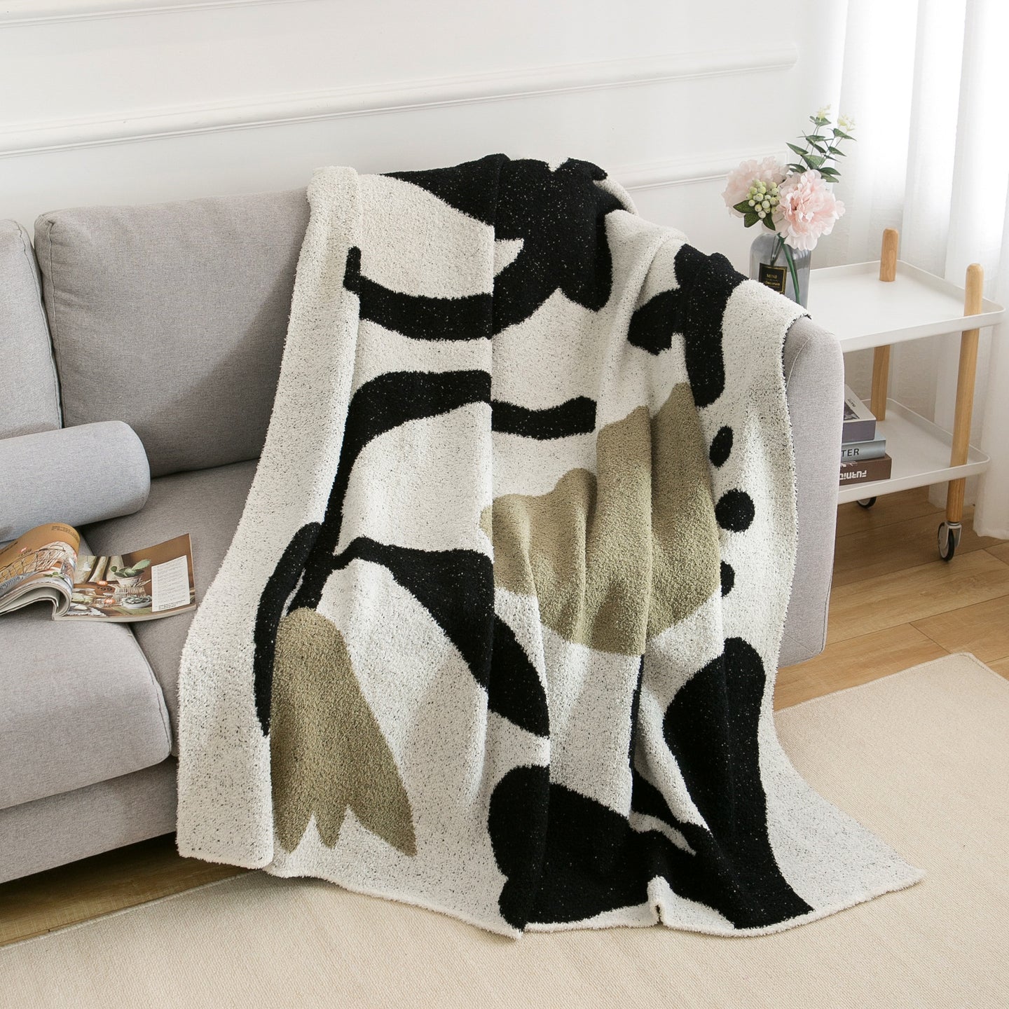 Light Luxury High-grade Cream Style Office Sofas Single Blanket